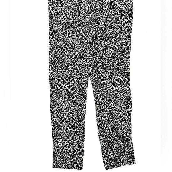 Diane Von Furstenberg Sleeveless JUMPSUIT Silk SIZE 4 BLACK White - Picture 3 of 8